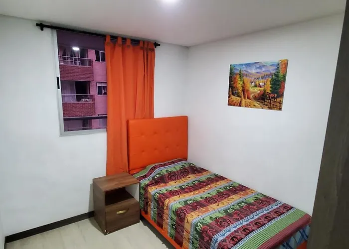 Amplio Apartamento Con Oficina