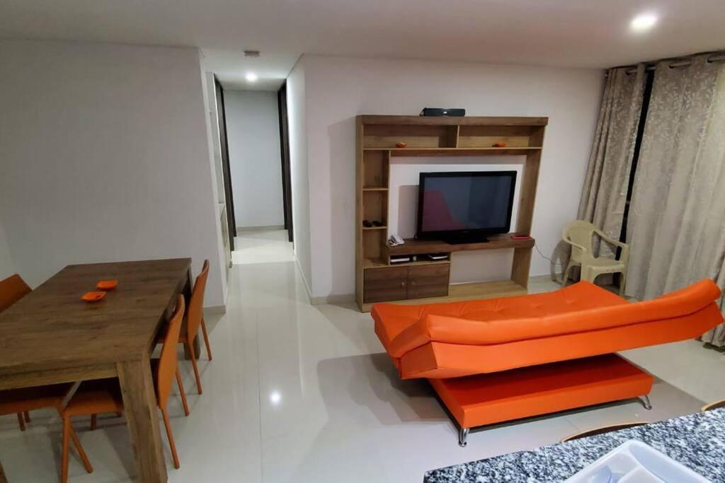 Amplio Con Oficina Apartment Sabaneta