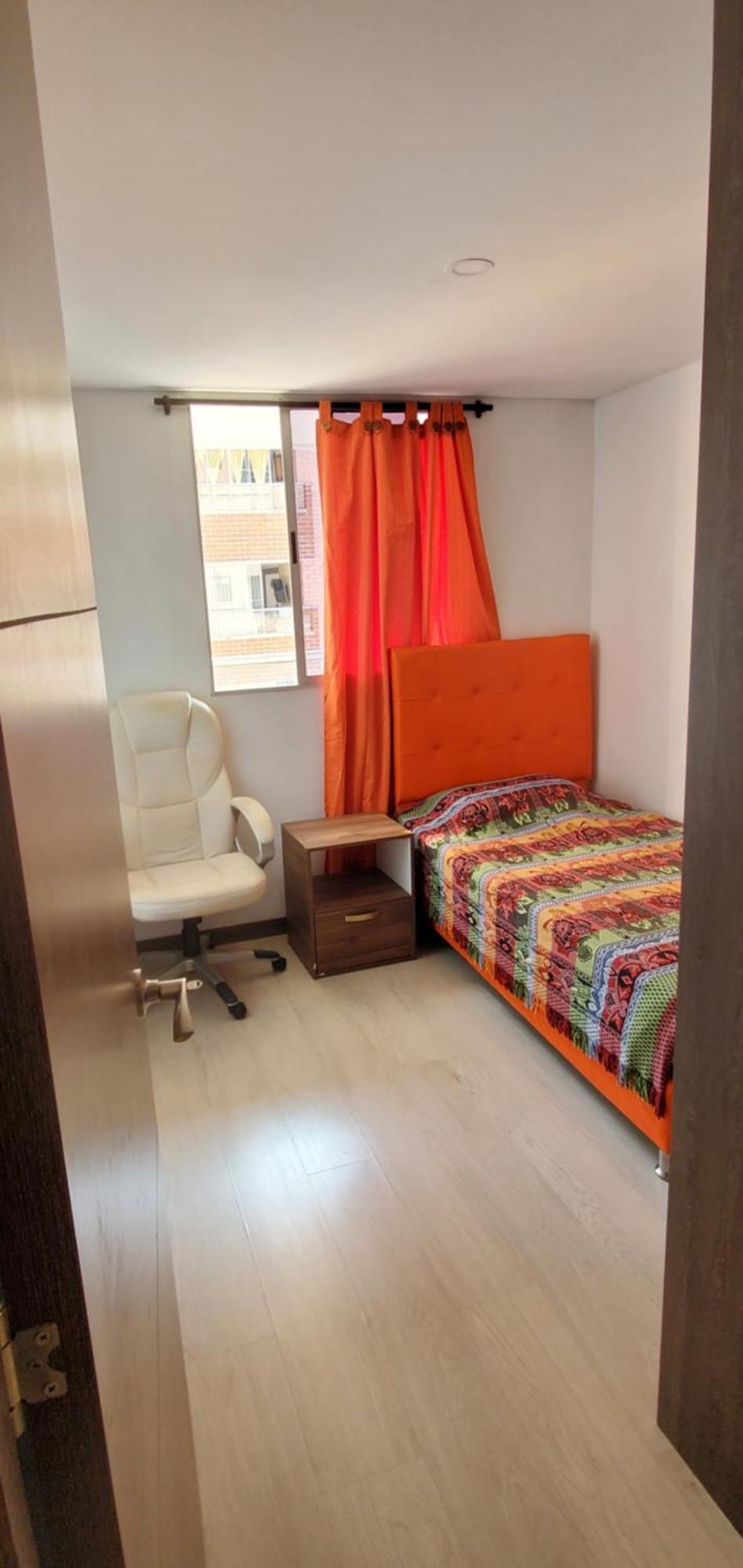 Apartment Amplio Con Oficina